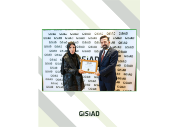 GİSİAD Üye Berat Takdimi