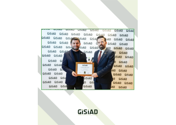 GİSİAD Üye Berat Takdimi