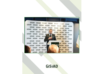 GİSİAD Üye Berat Takdimi