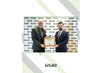 GİSİAD Üye Berat Takdimi